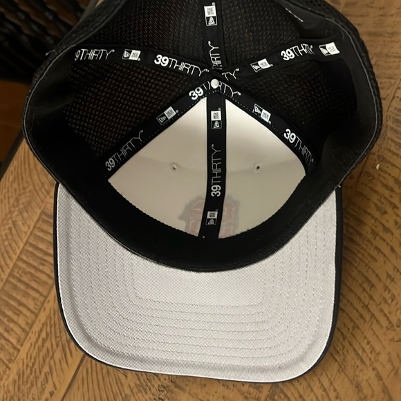 San Francisco Giants 39Thirty New Era Hat - size Small / Medium - Picture 6 of 10